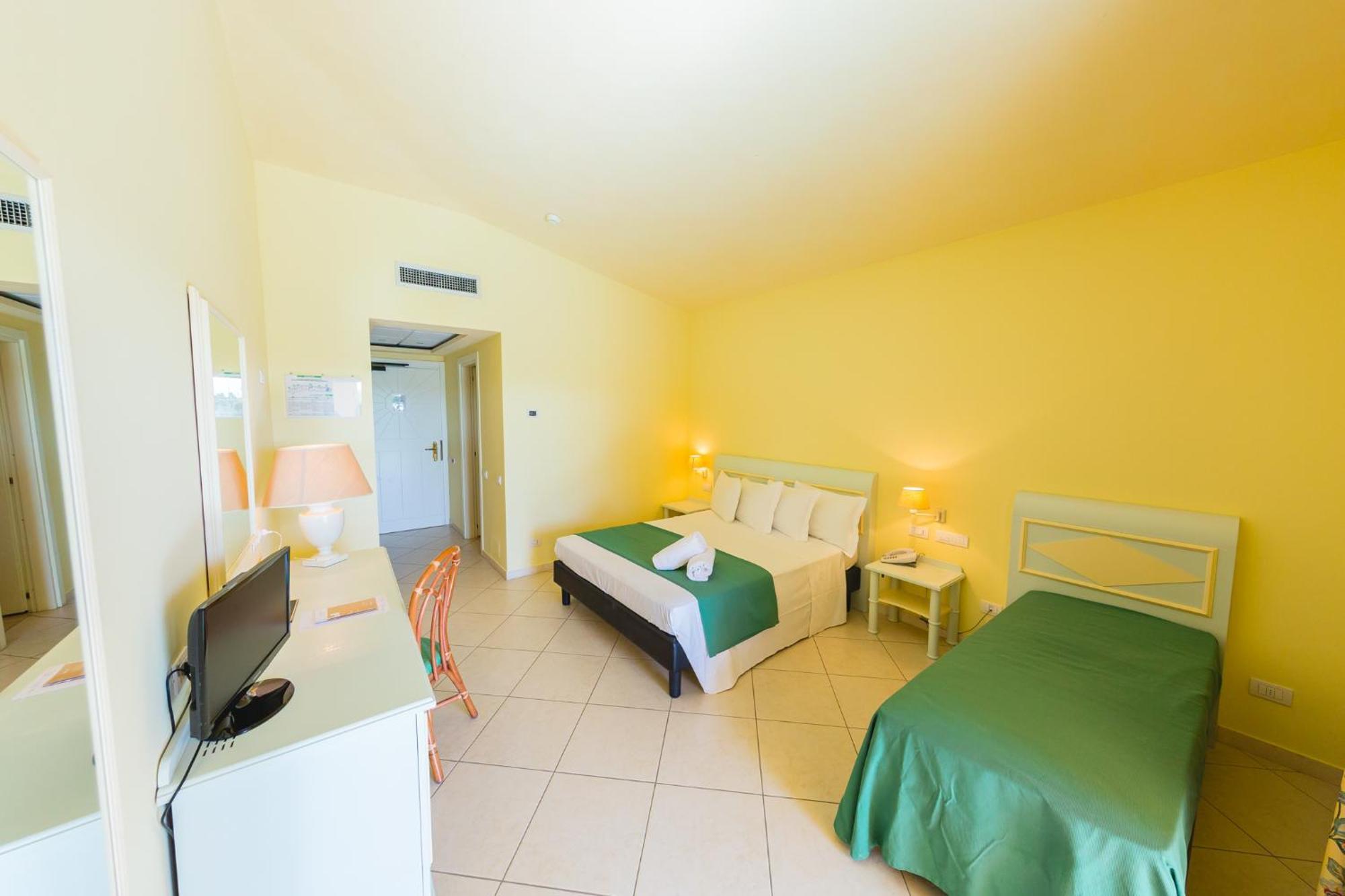 Argonauti Sea Life Experience Hotel Marina Di Pisticci Exterior foto